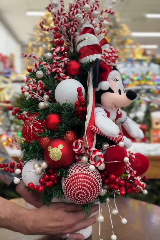Mini Árvore da Minnie - 70cm e 110cm
