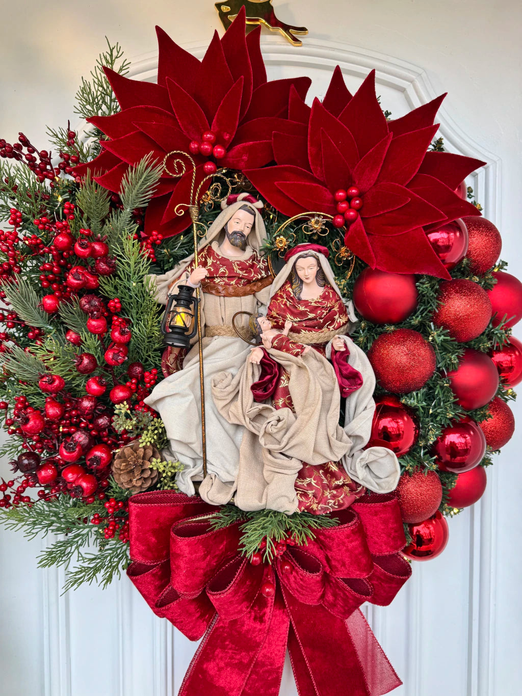Guirlanda De Natal Sagrada Família C/ Led 65cm vermelho intenso