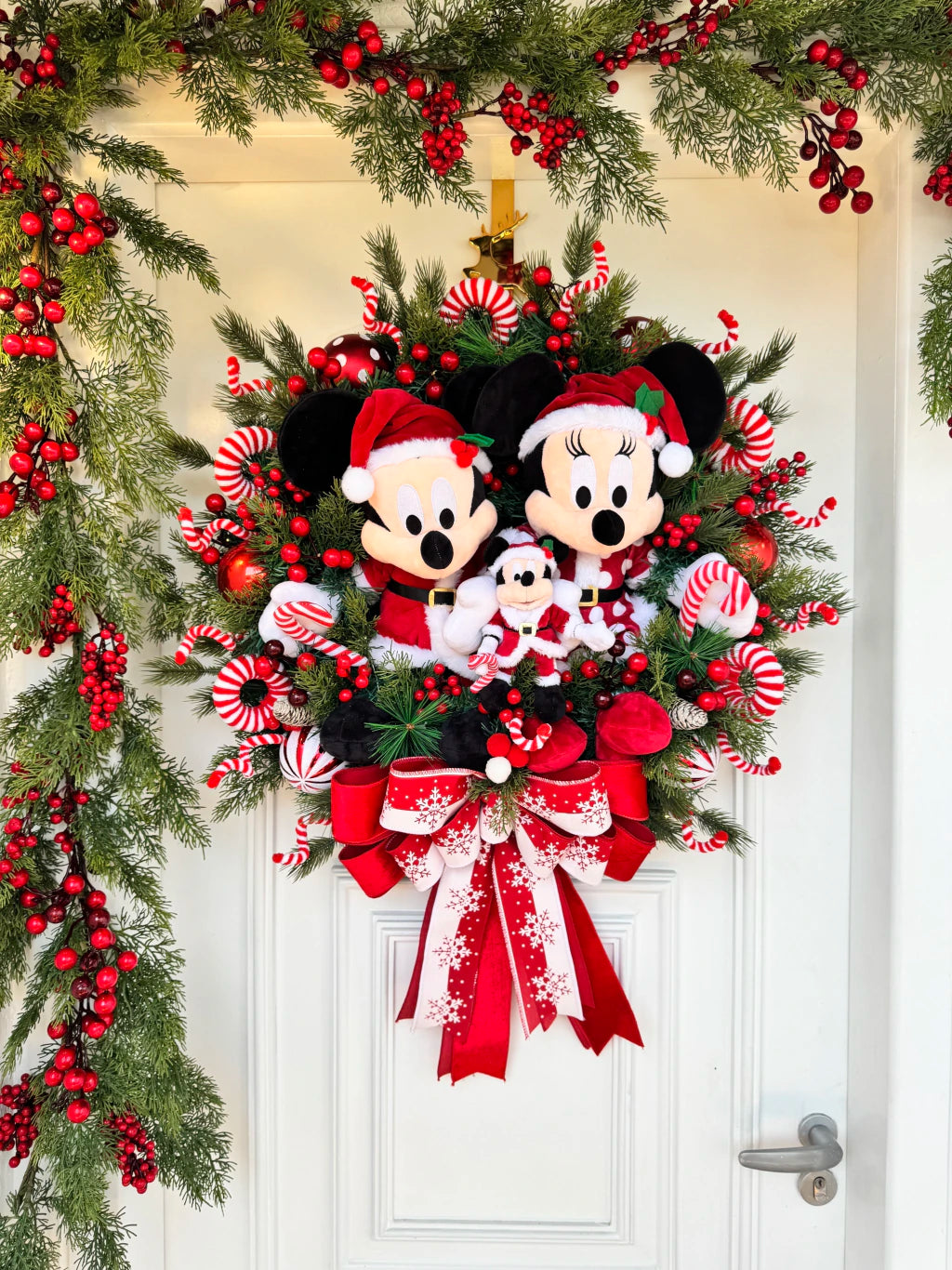 Guirlanda De Natal Família Disney 70cm C/ Led