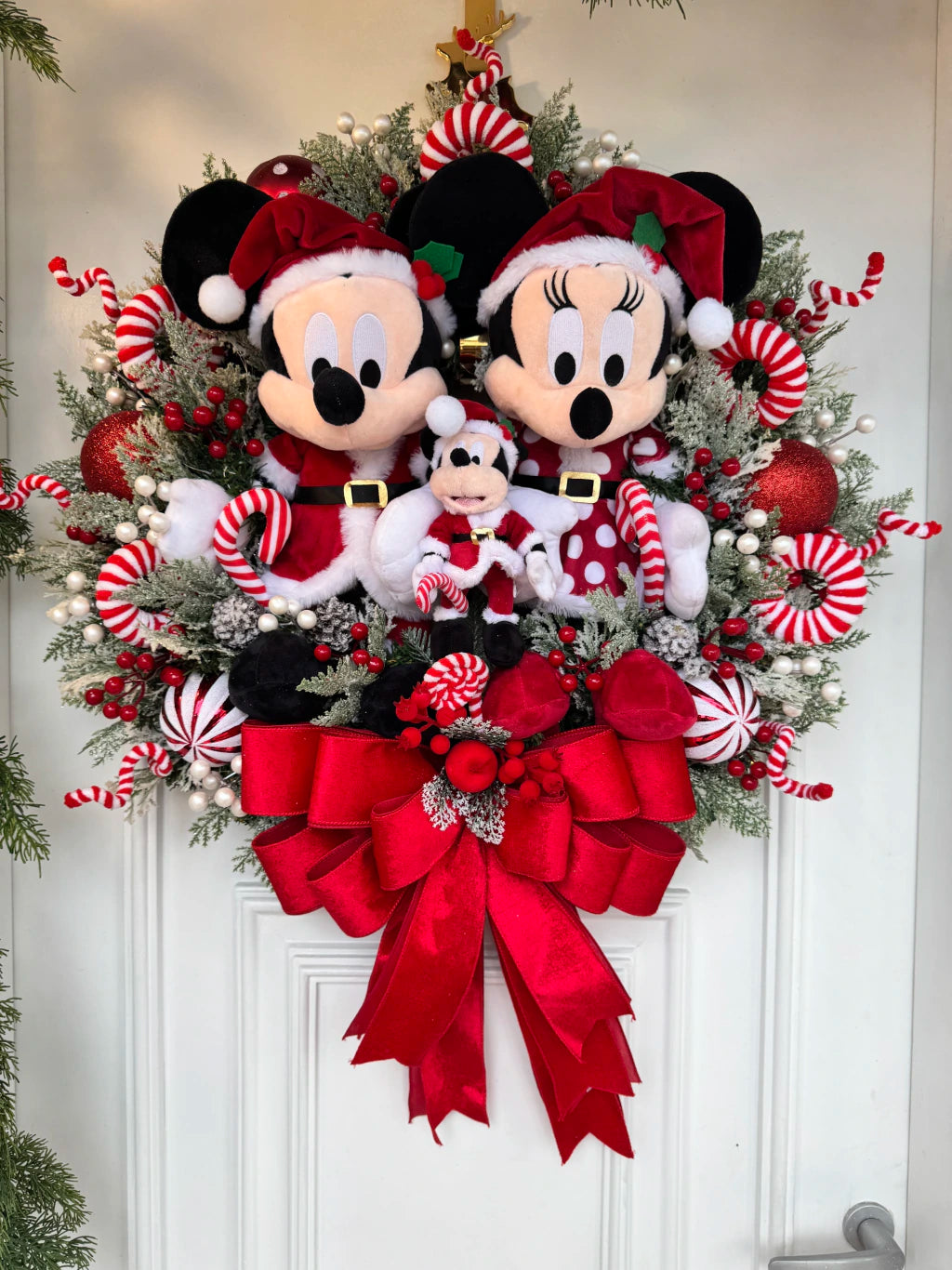 Guirlanda De Natal Família Disney 65cm C/ Led