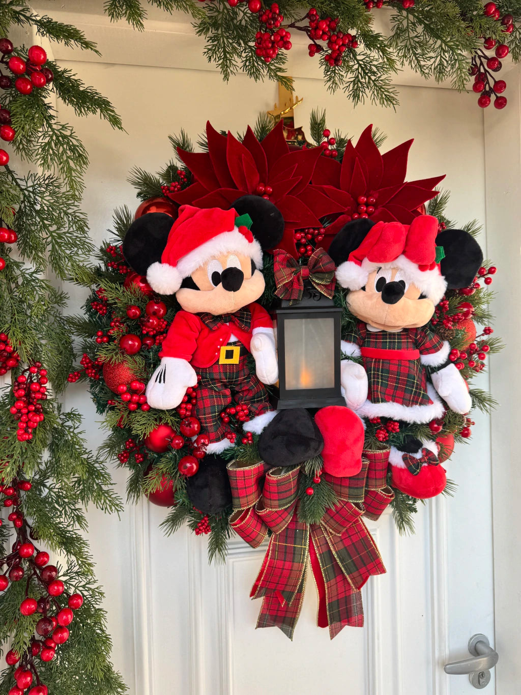 Guirlanda De Natal Casal Disney Xadrez 65cm C/ Led